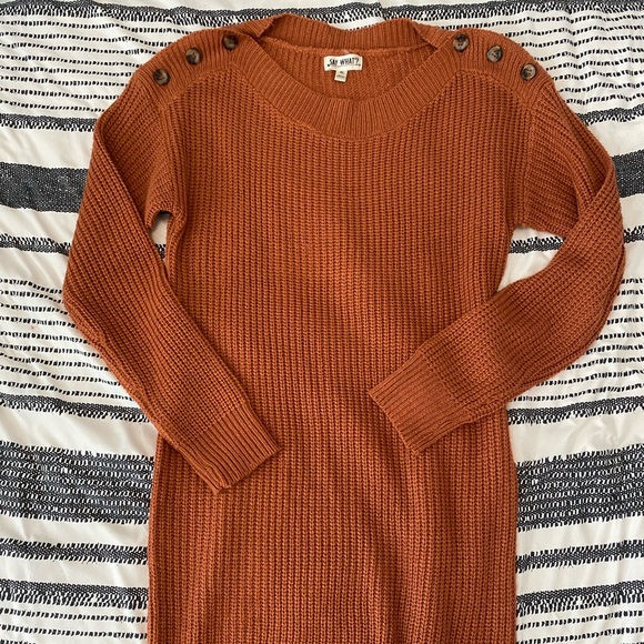 Work Clothes - Dresses, Pants, Skirt and Blouses - Picture 15 of 16